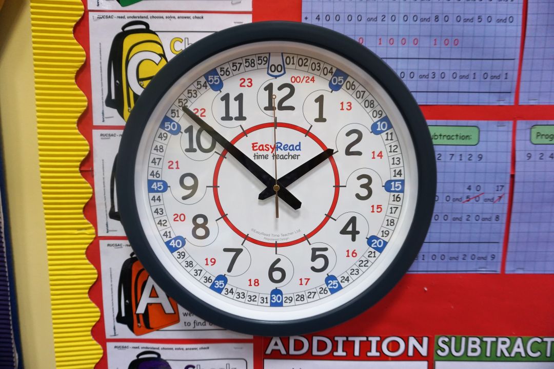 35cm Classroom Clocks EasyRead Time Teacher
