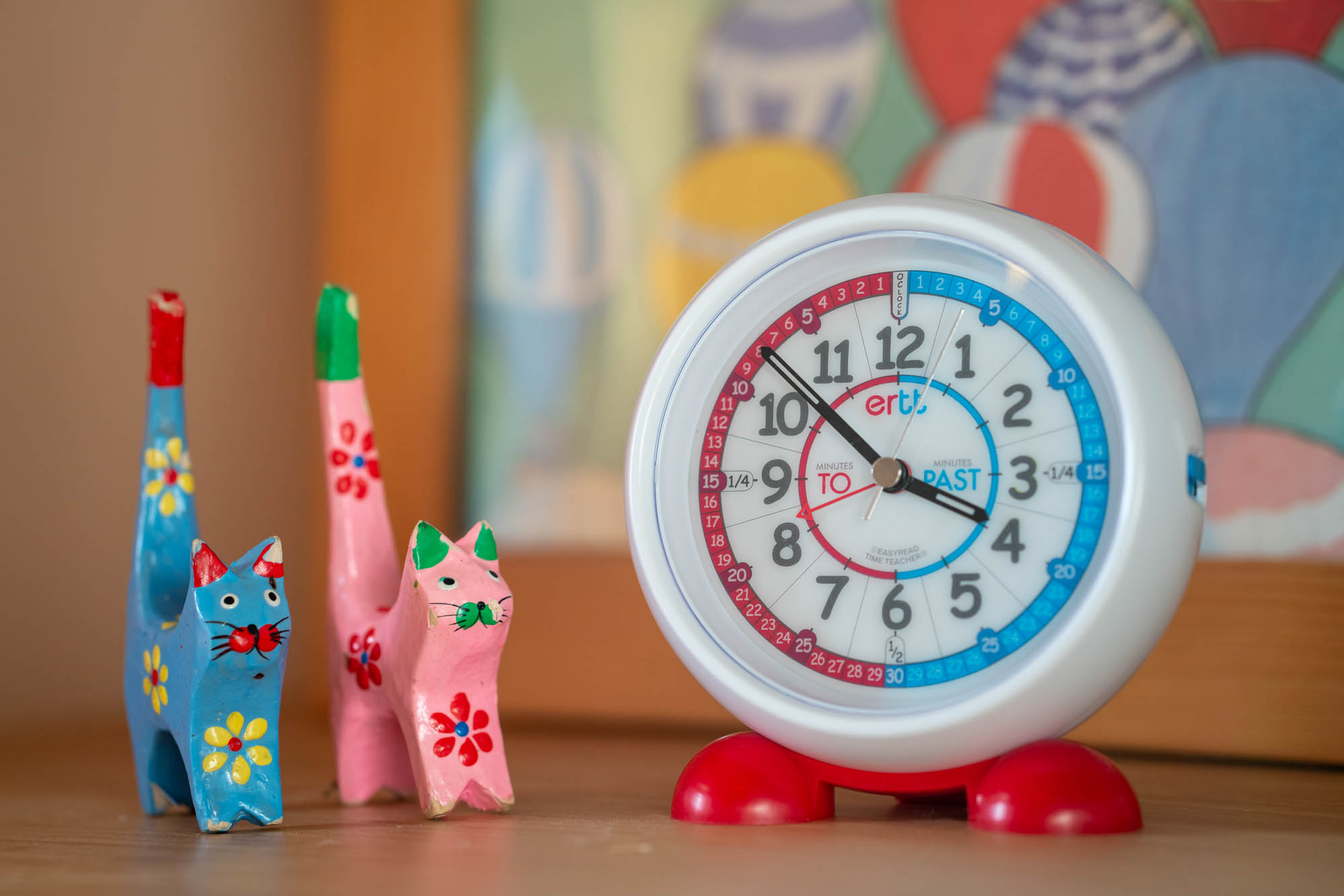How a children s bedside clock can help a child learn to tell the time